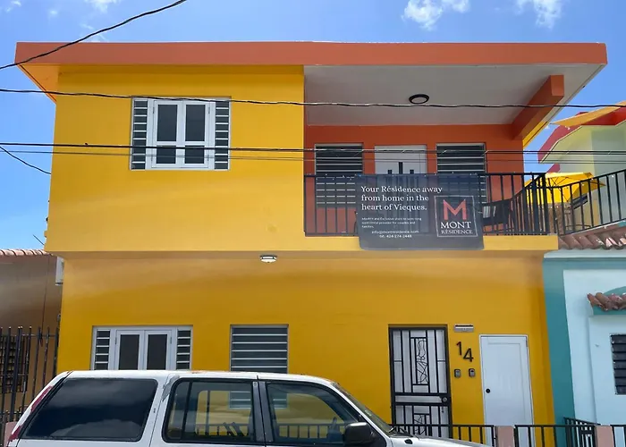 Mont Residence Offering A Loft And 3 Bedroom Apartment Steps From The Ferry