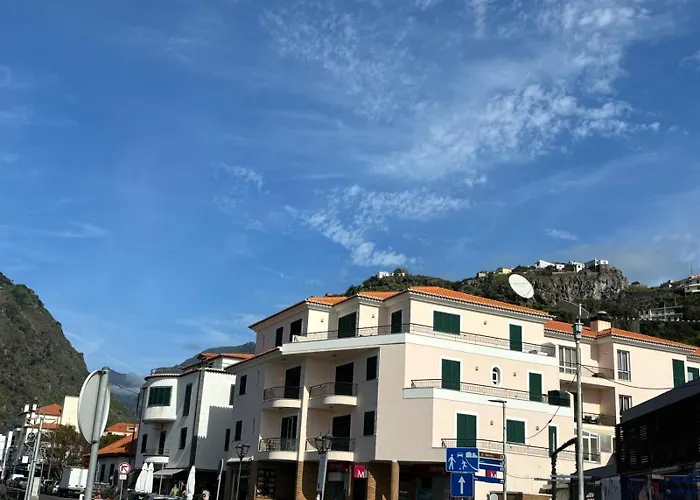4 Saints Apartement