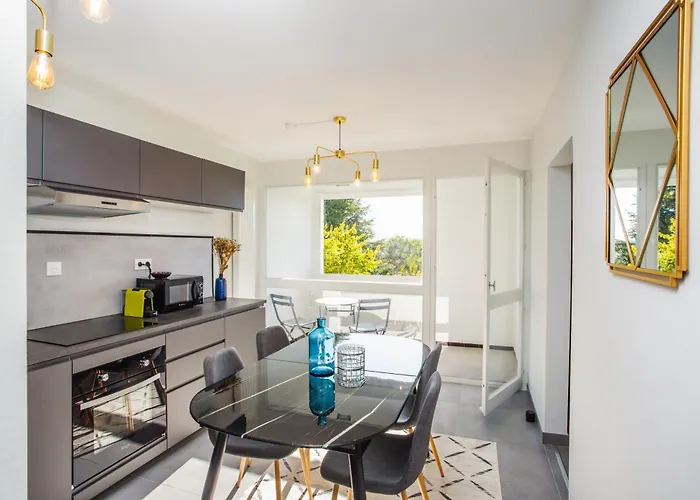 Appartement Moderne 2 Chambres