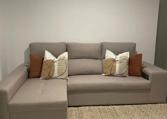 Modern Spacious Apartment