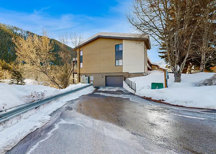Limelight Base Camp Condo Ski Bike & Adventure!