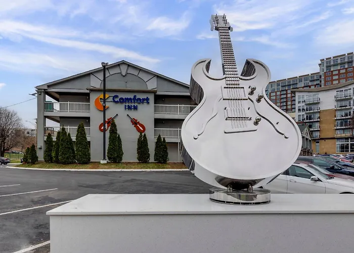 Comfort Downtown Nashville - Music City Center