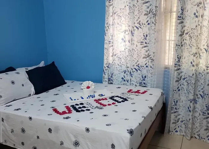 Finch Apartment