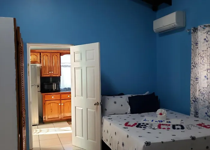 Finch Apartment