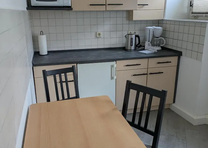 Monteur Ferienwohnungen Ot Kleinwaltersdorf Mit Aussensitzecke Und Grill