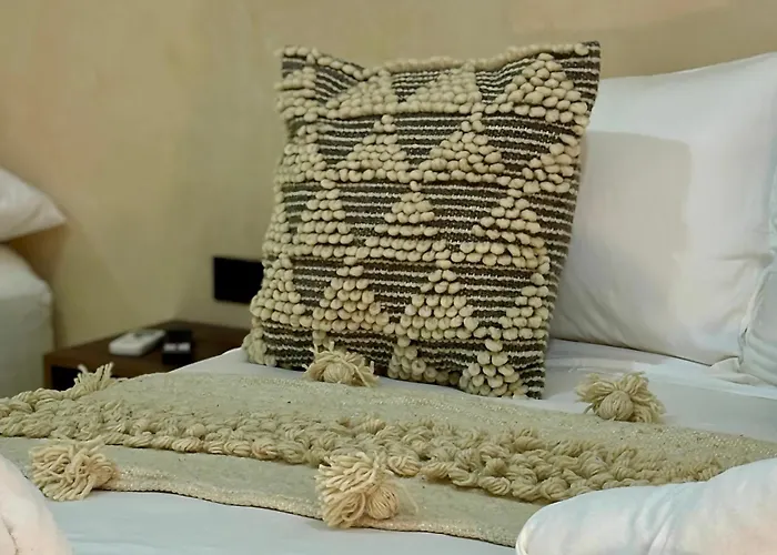 Ananda Hotel Boutique