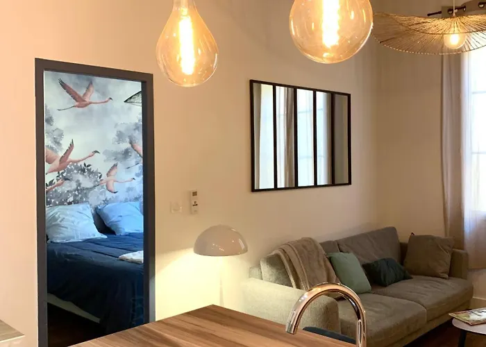 Rotonde, 2 chambres, Air conditionné