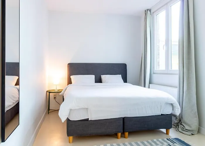 Bright, Spacious Apartments & Perfectly Located In The Heart Of Ghent
