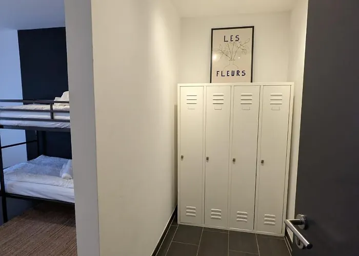 Hostel Pd23 Alte Feuerwache I 3Min Cityhospital I 50M Supermarkt I Smarttv I P I Gemeinschaftskueche I Monteure I Kurzurlaub