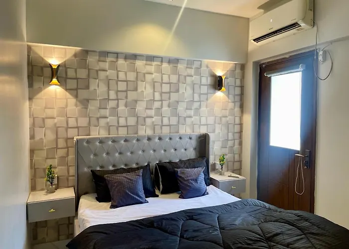 Beachfront Studios By Virani