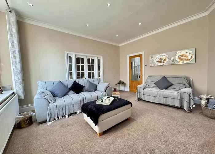 Park View Maisonette, Luxurious 3 Bed Holiday Home