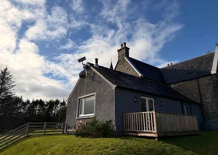 Loch Morar Private Suite