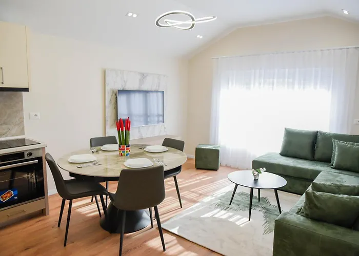 Vila Kazazi - Premium City Center Apartments - Exceptional Rated