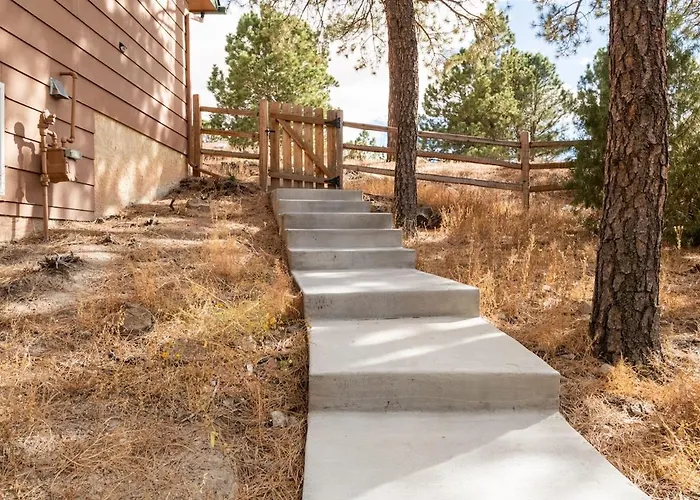 Cozy Getaway - Perfect Base For Exploring Colorado Springs