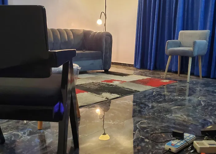 Weltons Apartment Baba Yusuf