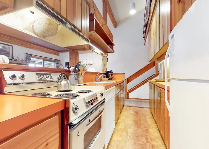 3622 Winterberry