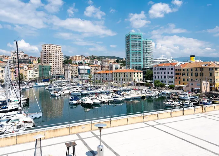 Savona Old Town - Free Wifi - Cruises 10 Mins