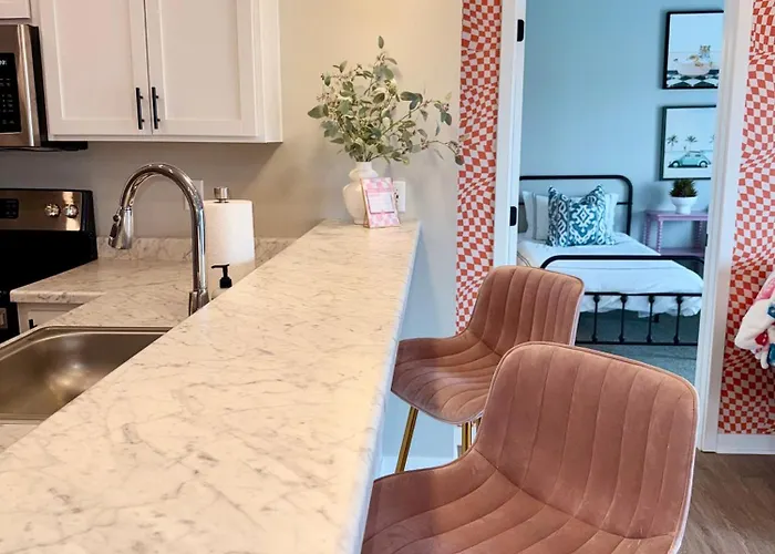 Cozy 2 Bed Apartment In Waukee