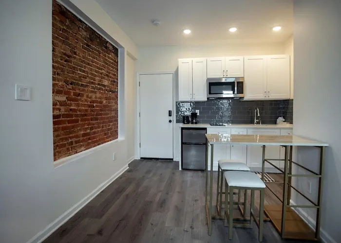 Diamond Suites Philadelphia Center