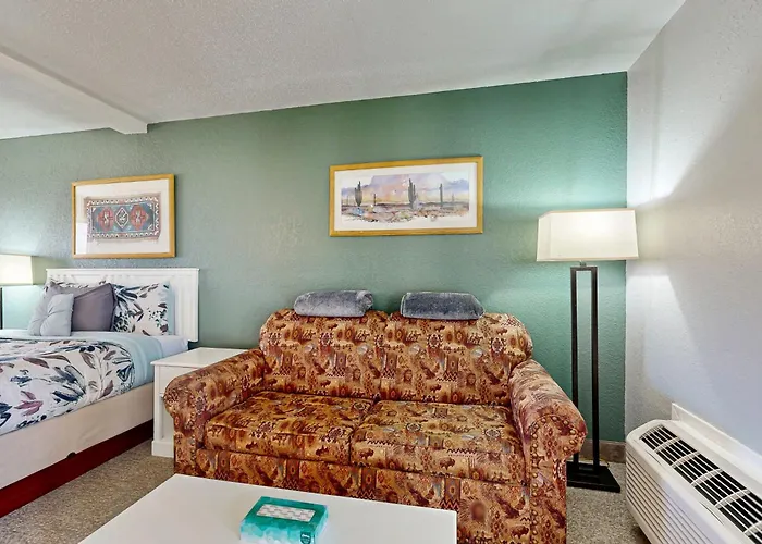Chula Vista Villa 7114