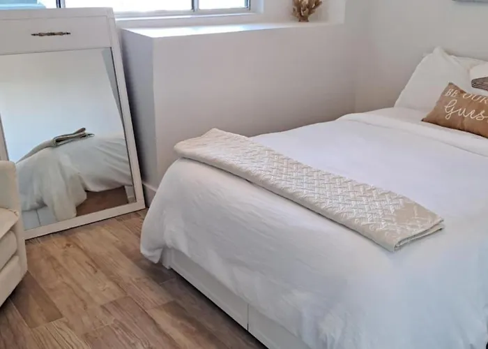 Newly Remodeled Luxury Beachfront 2-Bedroom Condo