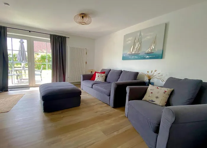 Nessmersiel, Renovierte Erdgeschosswohnung Mit Garten, In Deichnaehe, Wallbox,