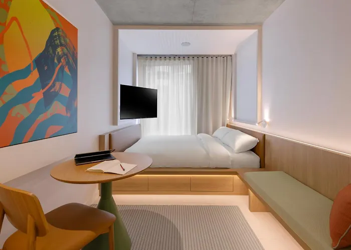 4 star hotel: Lyf Bondi Junction Sydney