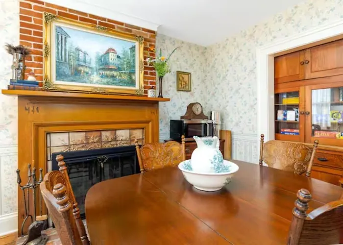 Briarstone Inn Unit 7