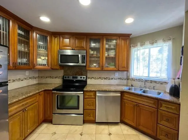 Large And Full Of Light Apartment Next To Google, Apple, Stanford In The Heart Of Silicon Valley