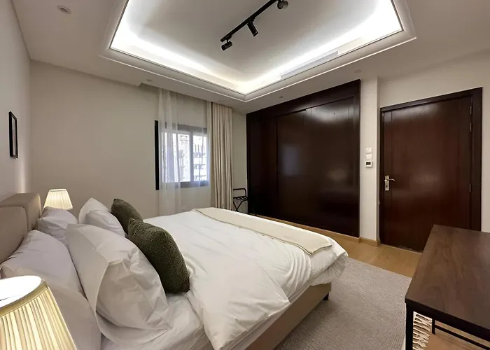 Z Residence By Dayf - Self-Service Apartments