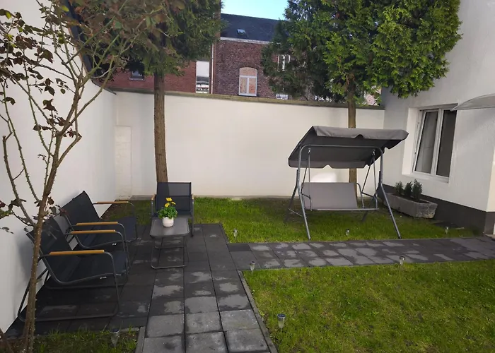 Apartment L'Anil Garden And Garage