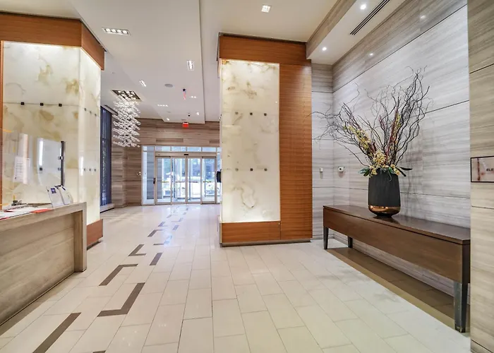 Chol Furnished Suites 2 Bedrooms Downtown Toronto Million Dollar Cn Tower View Mtcc Rogers Centre Blue Jays Tiff Free Parking