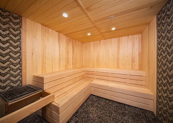 Palisades Tahoe Lodge Rentals Studio #110
