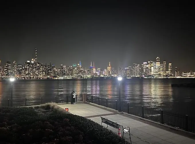 Prime Location Explore Nyc