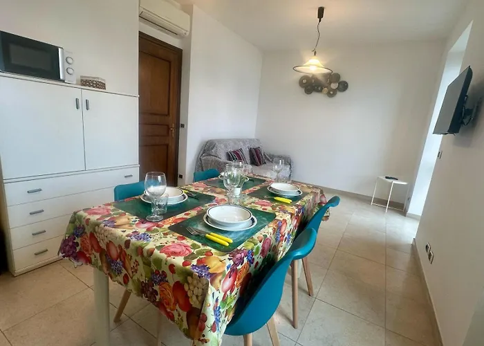 Welcome Varigotti - Solemare