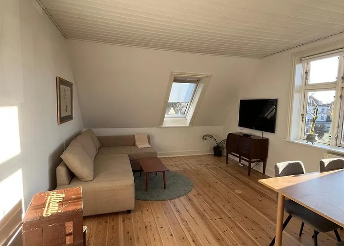 Entire Apartment In Lovely Villa