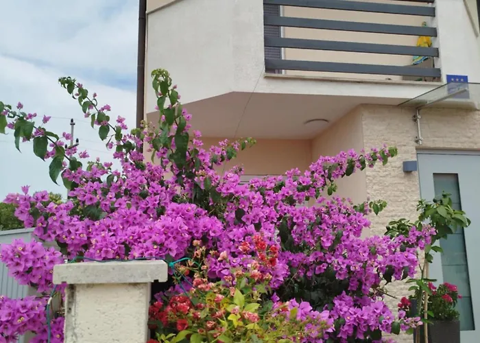 Smokvica Savudrija - Modern Studio With Balcony & Parking - Quiet Area