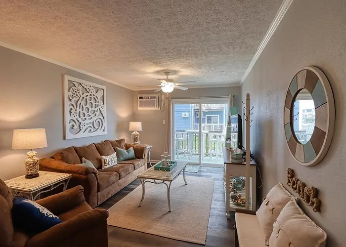 Oceanfront Comfort At Coastal Wonderland