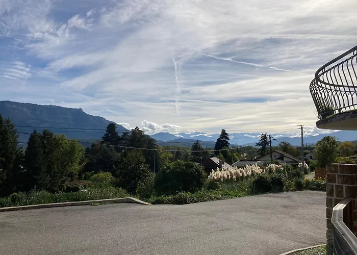 Les Mirandelles - Vue/Acces Lac