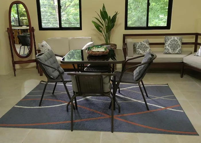 Jake'S Coron Lodging Home