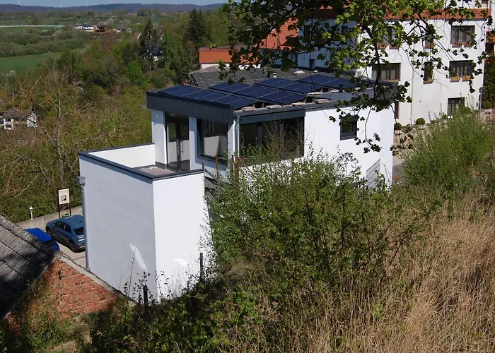 Lilis Ferienwohnung Mit Schlossblick 1