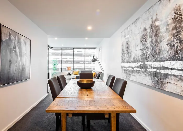 Melbourne Holiday Apartments Flinders Wharf