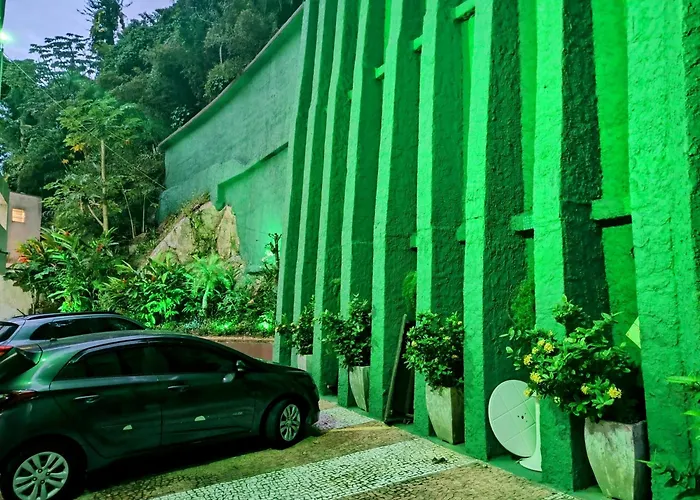 Apartamento Edificio Arpoador