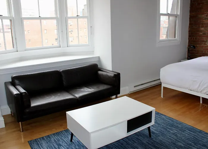 Cheap, Furnished Studio In Downtown Boston #7