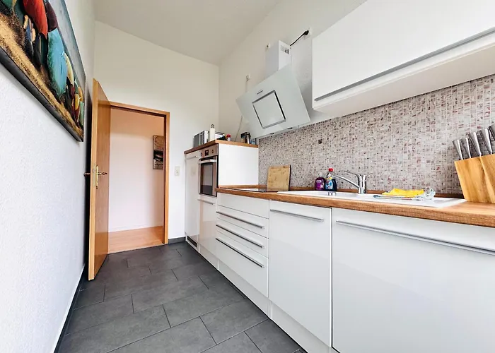 Attraktive Wohnung Im Schoenen Hinterhof