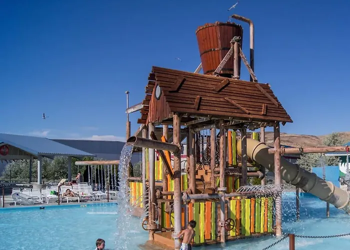 Sparks Marina 1Br - Jacuzzi, Mountain Views & Pool