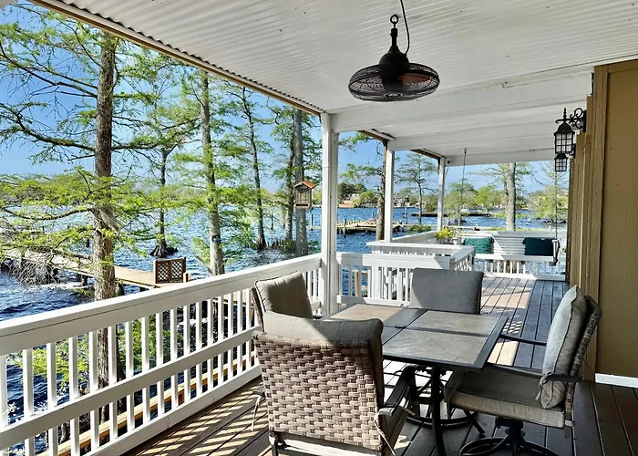 Water Front Condo With Boat Slip: The Dock House
