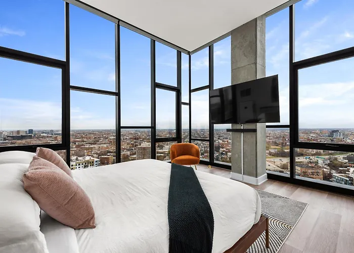 Avenir West Loop Penthouses With Iconic City Views