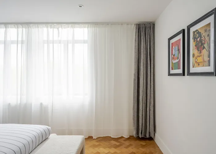 Luxurious City Centre Apartment In Chelmsford