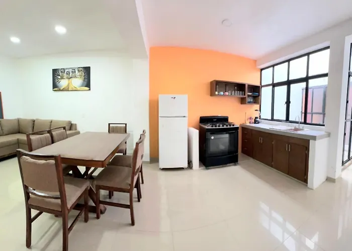 Casa Lazcarro1